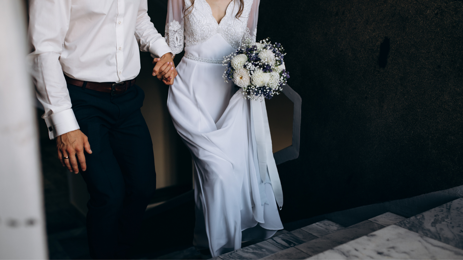How to Dress for a Courthouse Wedding: To The Point Guide